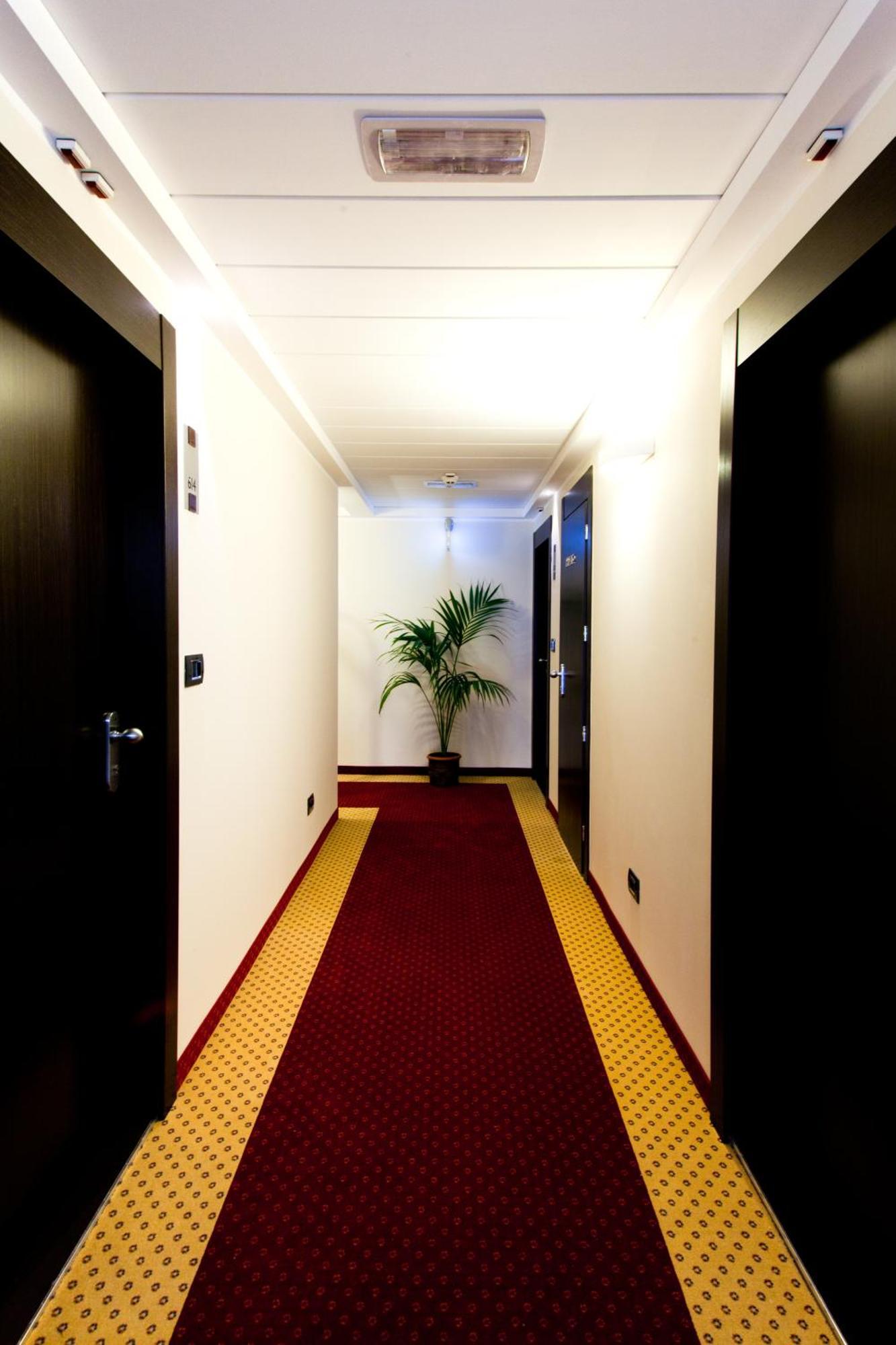 Terminal Palace & Spa Rimini Exterior photo